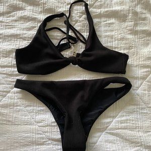 Black bikini